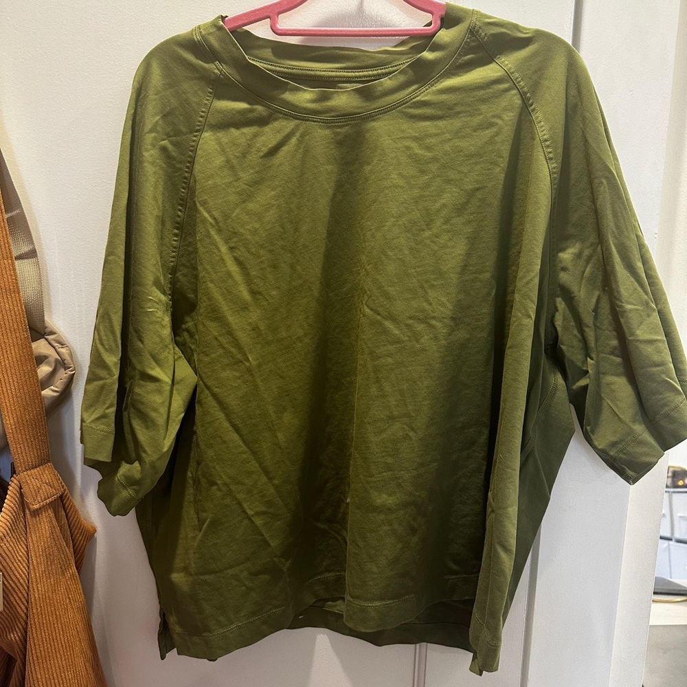 REI GREEN SHIRT